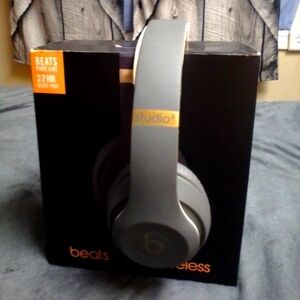 Need money to buy Christmas tree